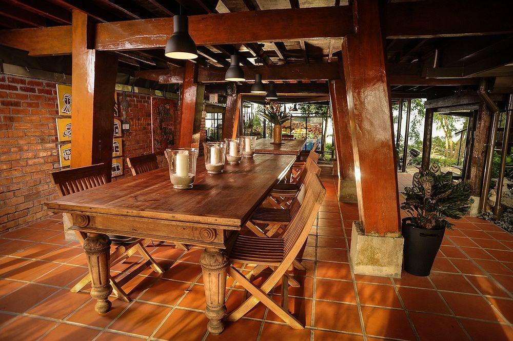 Malihom Private Estate Villa Balik Pulau Exterior photo